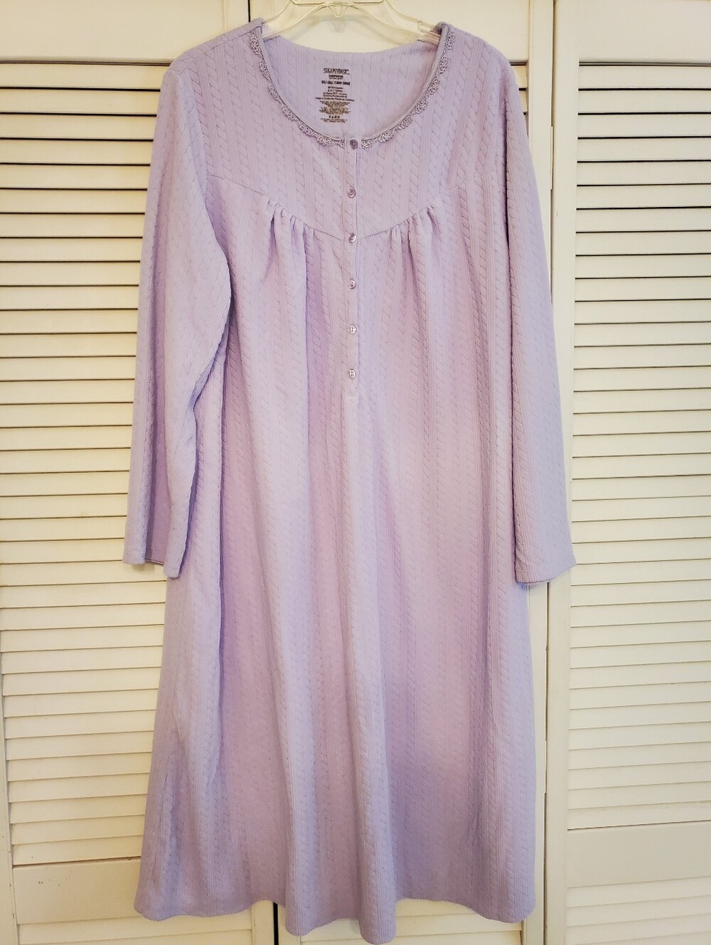 Simply Basic Lilac Nightgown Robe Long Sleeved Cozy Button-up, Size 2XL